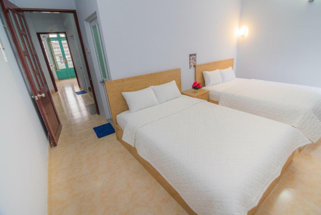 Language Exchange Hostel 2 Ho Chi Minh City Exterior photo